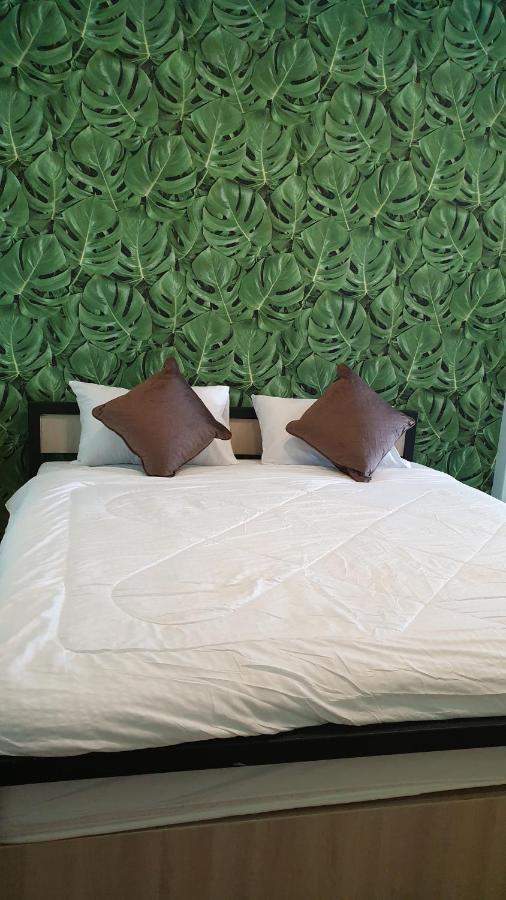 Nature Village Hostel Бангкок Экстерьер фото